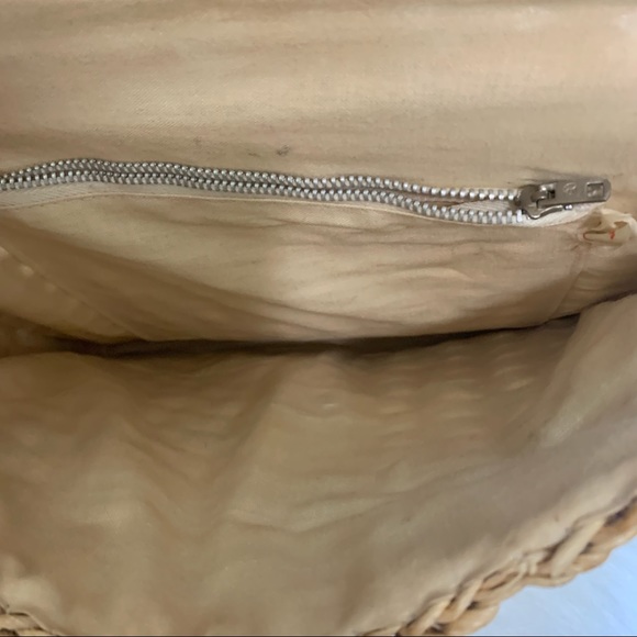 Hand Crafted Straw Rattan Colorful Woven Flap Over Shoulder Bag - Picture 3 of 10